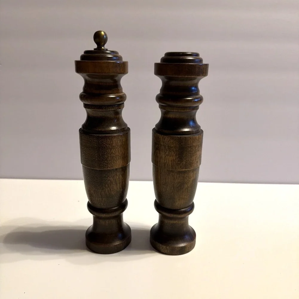 Vintage Woodcrest Styson Salt Shaker & Pepper Mill Japan Made Wooden, 7.5
